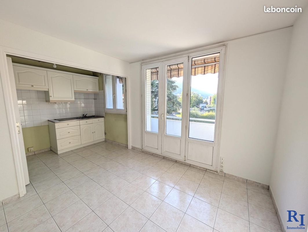 Appartement 2 pièces 38 m² · à Saint-Martin-le-Vinoux · 38 m² · 706 €/mois