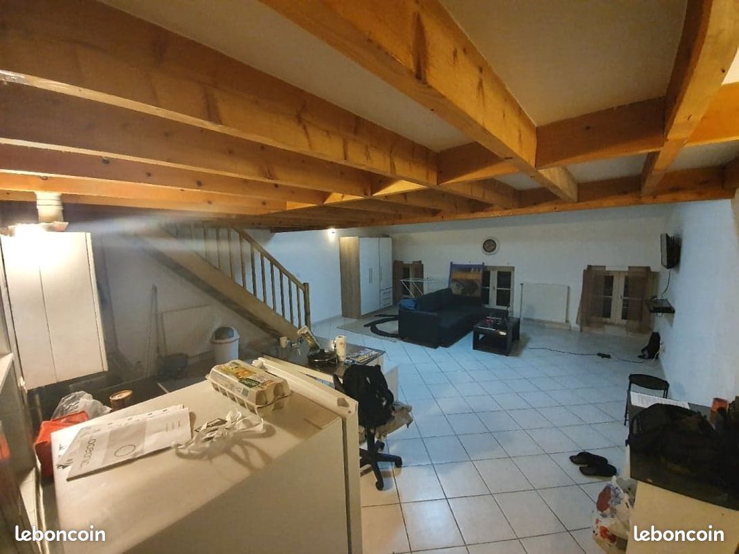 Appartement 1 pièce 65 m² · à Montélimar · 65 m² · 470 €/mois