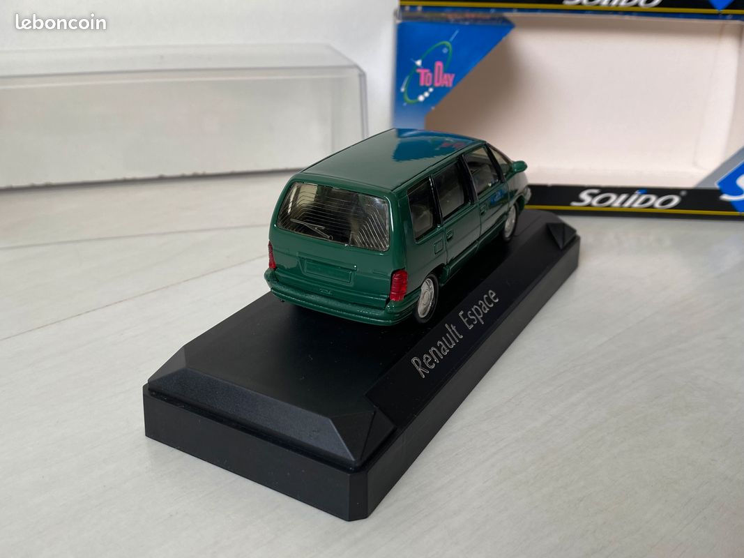 Miniature Solido 1/43 – Renault Matra Espace 2 Jeux Olympiques Albertville 1992