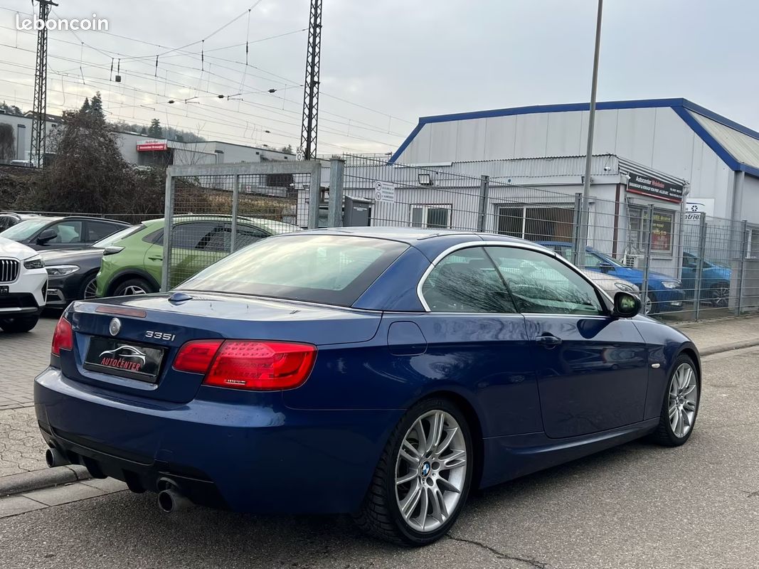 Bmw 335i cabriolet Pack M 3.0 306CH- 2ème Main - Carnet D'Entretien Complet - BVA - Harman/Kardon - Sellerie Cuir - Sièges Chauffants - Bi-xénon - 149000KM (image 7)