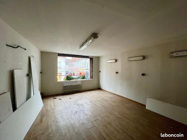 Immeuble 3 pièces 70 m²