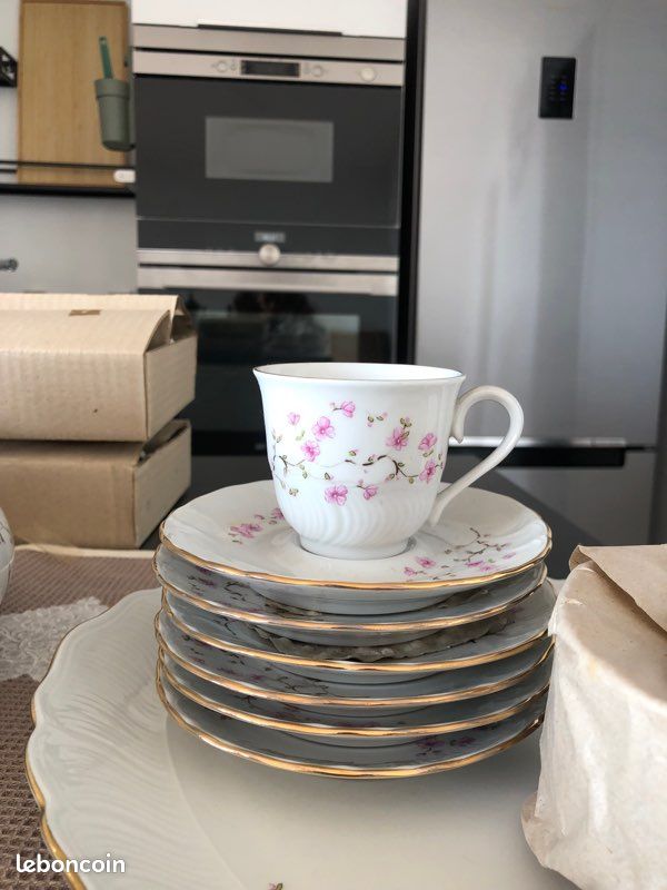 Set entier porcelaine pour 12 personnes 84 pièces (image 14)