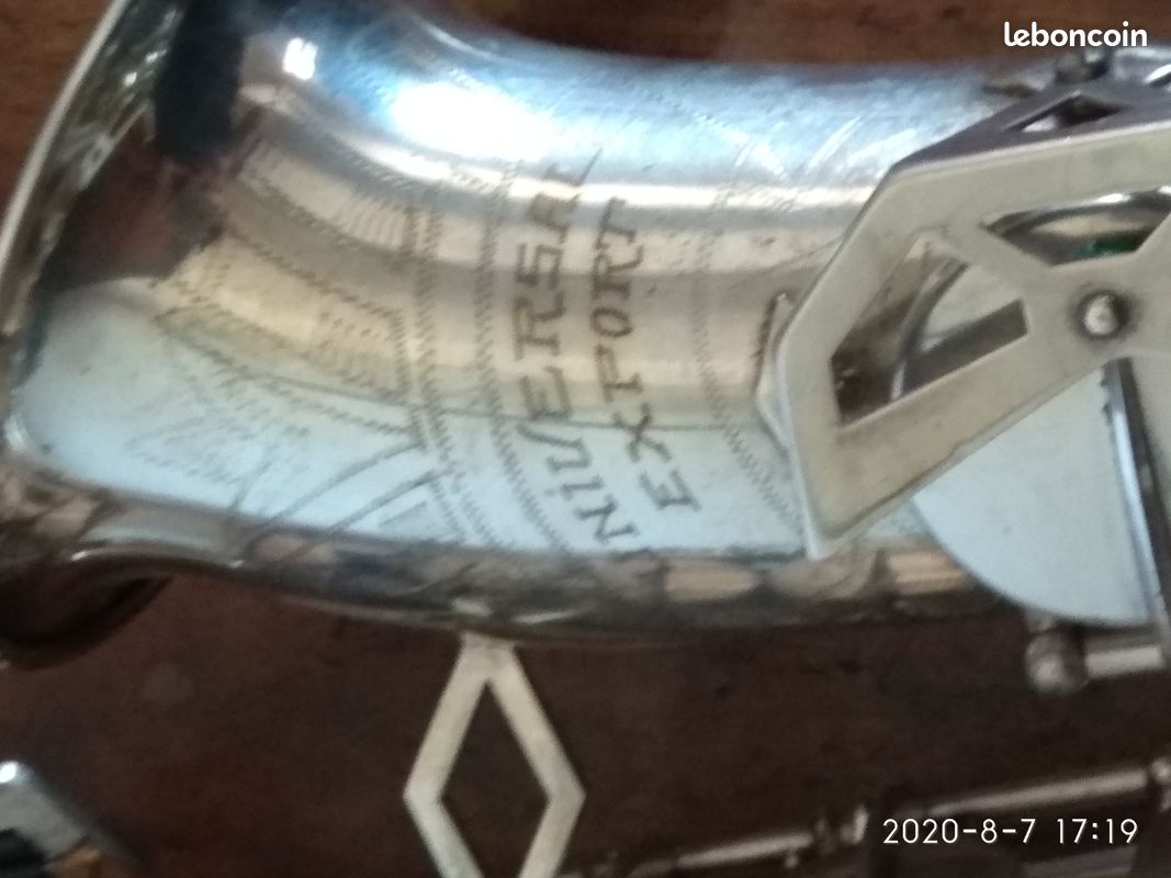 Saxophone Dolnet Universal Export (image 3)