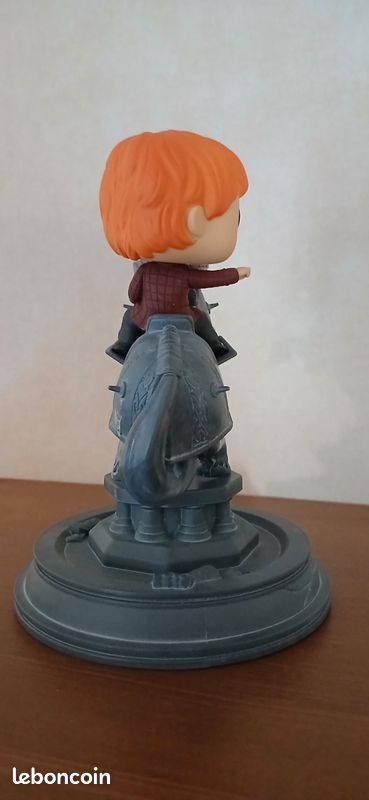 Funko pop 82 Ron sur pièce d'echec (image 4)