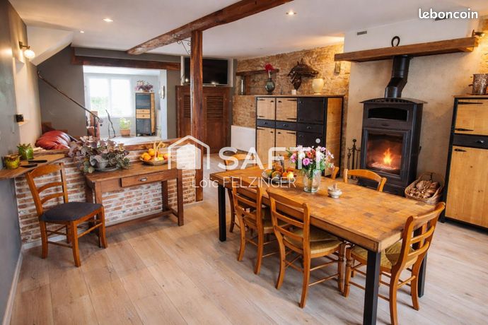 Propriété 7 pièces 207 m²