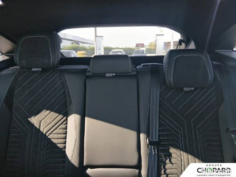 Peugeot 3008 Hybrid 136 e-DCS6 GT (image 19)