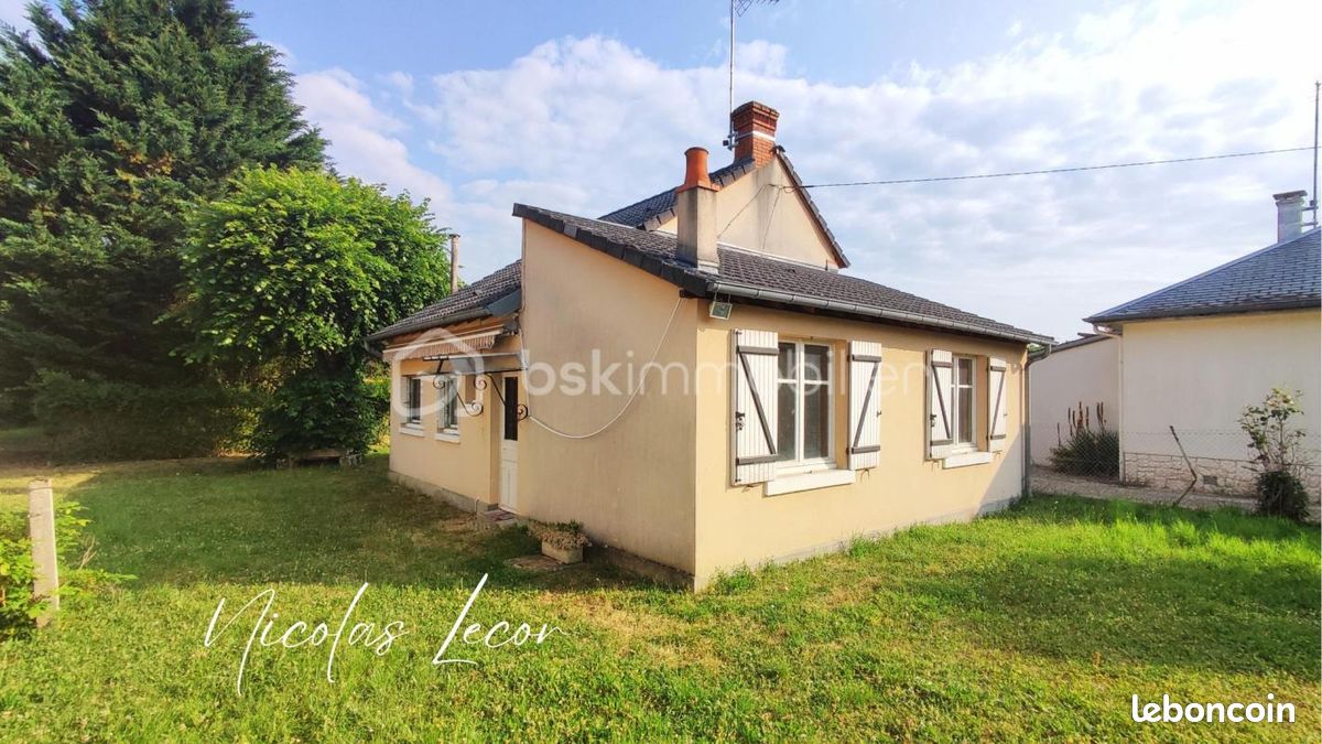 Maison 3 pièces 60 m² · à Foëcy · 60 m² · 77 000 €