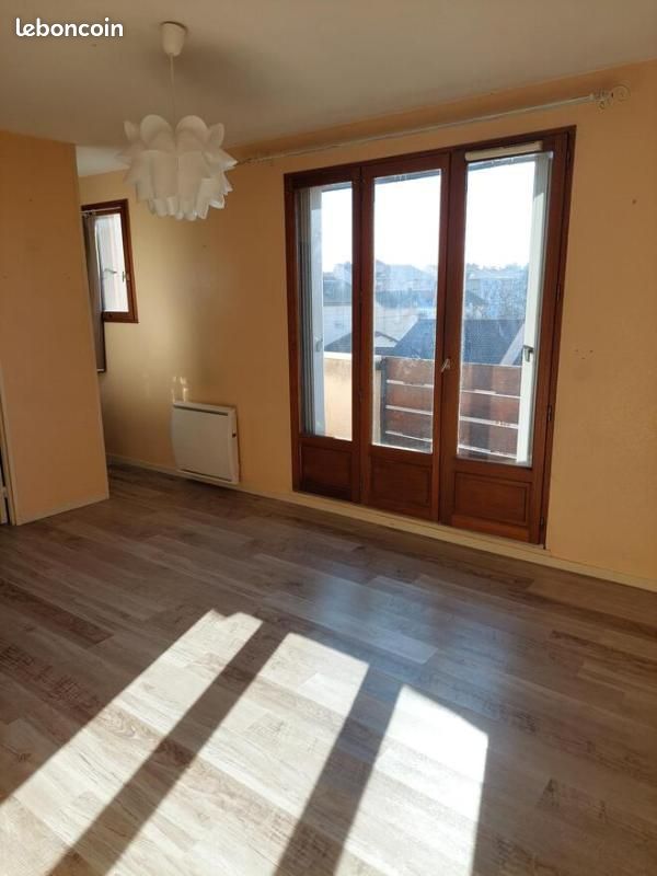 Appartement 1 pièce 22 m² · à Clermont-Ferrand · 22 m² · 379 €