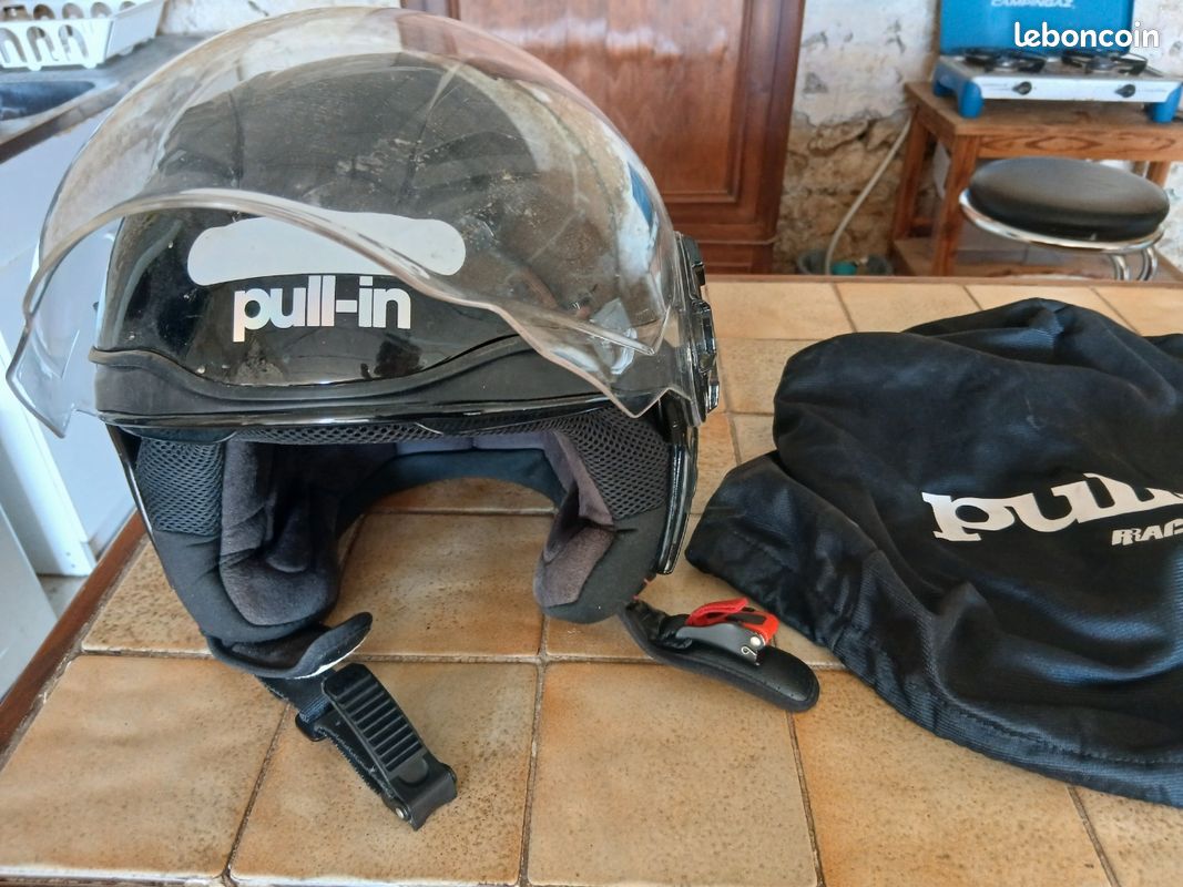 Casque quad (image 1)