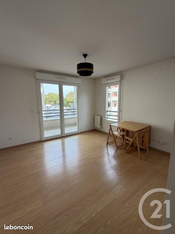 Appartement 2 pièces 45 m² · à Draveil · 45 m² · 900 €/mois