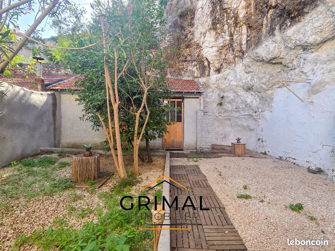 Appartement 2 pièces 35 m² · à Marseille · 35 m² · 70 000 €