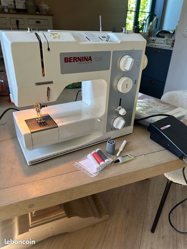 BERNINA 1008 Machine à coudre (image 1)