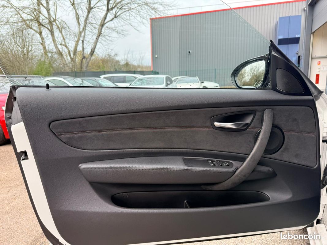 BMW 1M Coupé 3.0 i 340 cv - 51000KM - Suivi complet - Jamais accidentée - GARANTIE 1 AN ✅ (image 10)