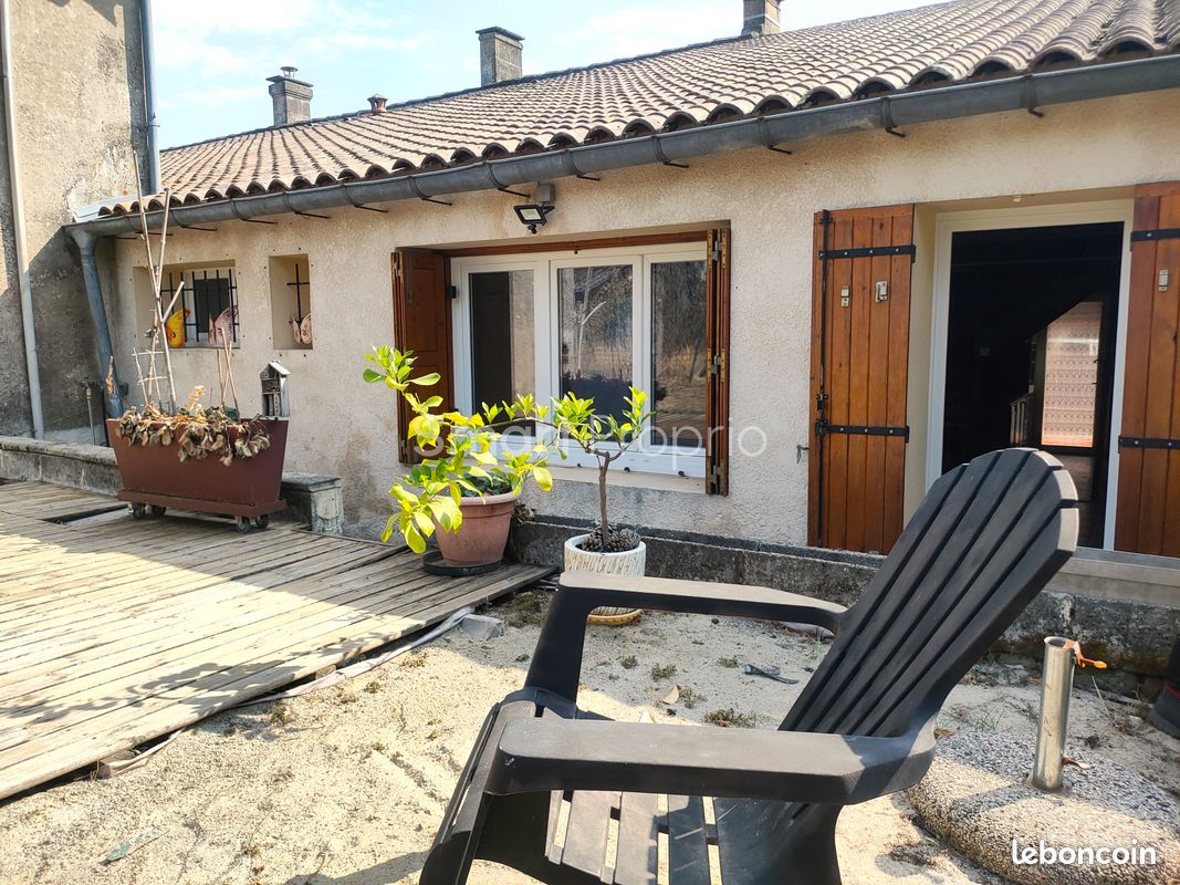 Maison 4 pièces 97 m² · à Saint-Mariens · 97 m² · 132 000 €