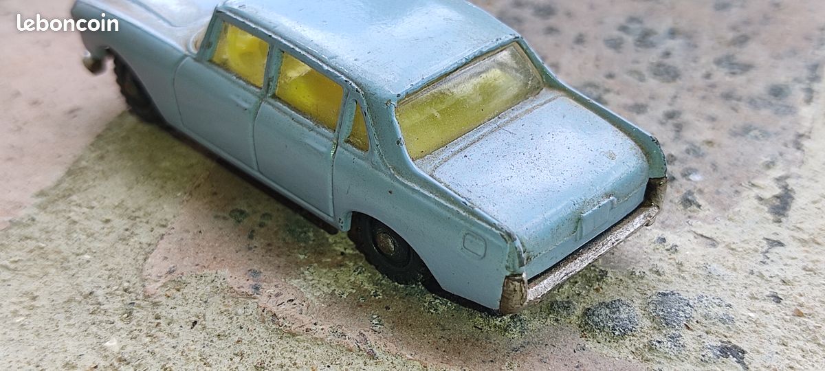 Bien lire annonce frais de port gratuit ancienne lancia flaminia husky (image 2)