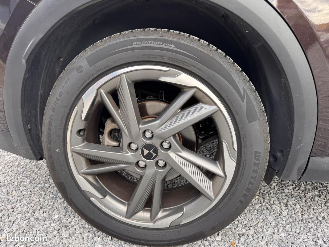 Ds ds 7 crossback 1.6 puretech 180 grand-chic eat bva (image 36)