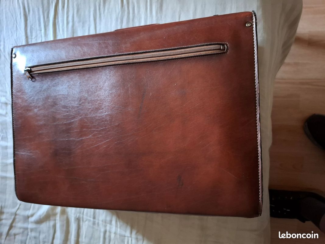 Sacoche cuir pro (image 4)