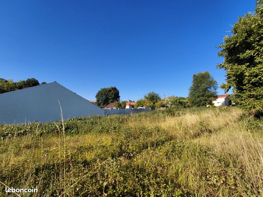 Terrain 1135 m² · à Chancelade · 1 135 m² · 46 000 €