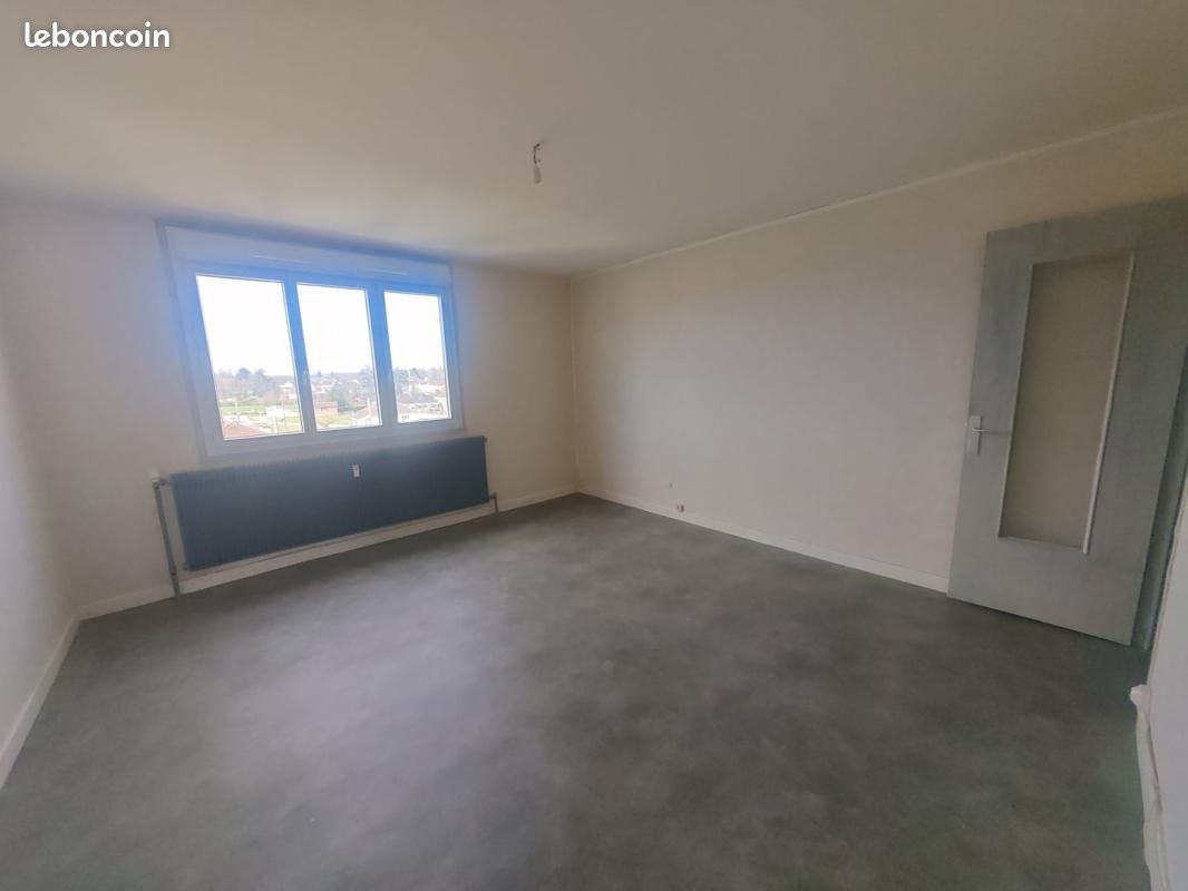 Appartement 2 pièces 45 m² · à Génelard · 45 m² · 431 €