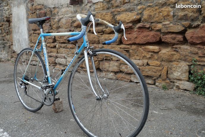 Vélo de course Pinarello Treviso 52cm - Le Ritzler