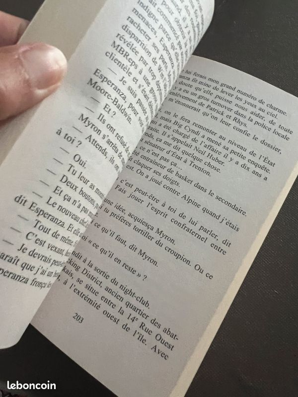 Livre sans défense (image 3)