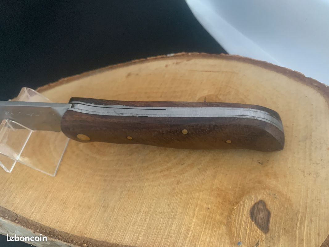 couteau berger pliant 18,5 cm Le Bougna manche teck