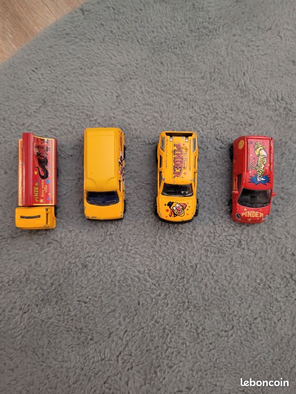Lot voiture cirque Pinder (image 2)