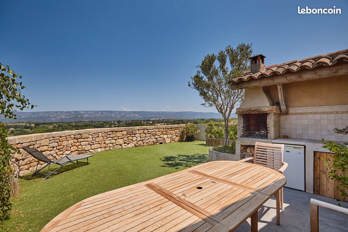 Maison 4 pièces 180 m² · à Alleins · 180 m² · 599 000 €