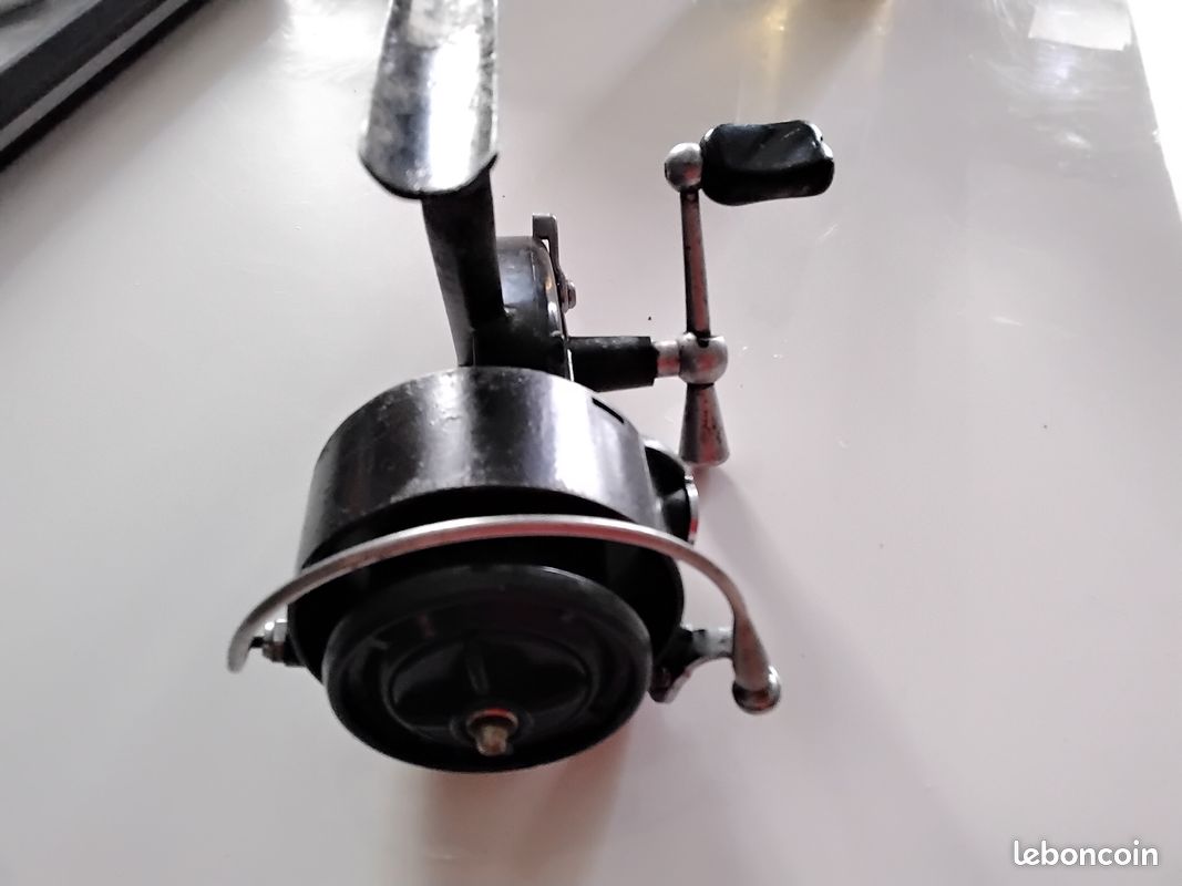 ANCIEN MOULINET 330 Otomatic + Bobine EUR 25,00 - FR
