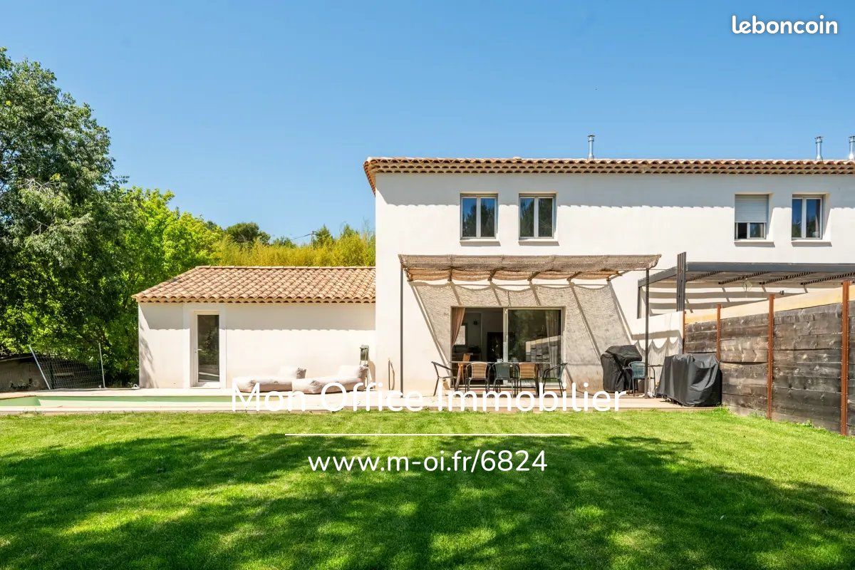 Maison 5 pièces 100 m² · à Ventabren · 100 m² · 685 000 €