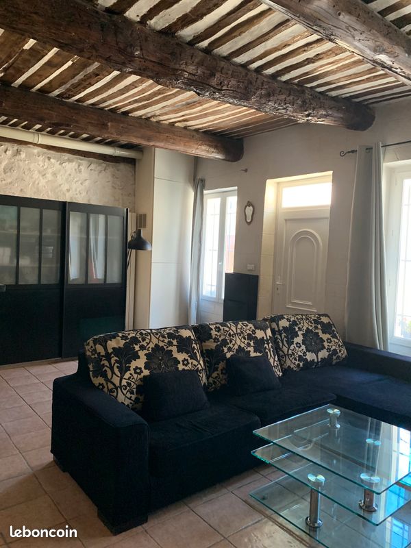 Maison 8 pièces 143 m² · à Orange · 143 m² · 253 000 €