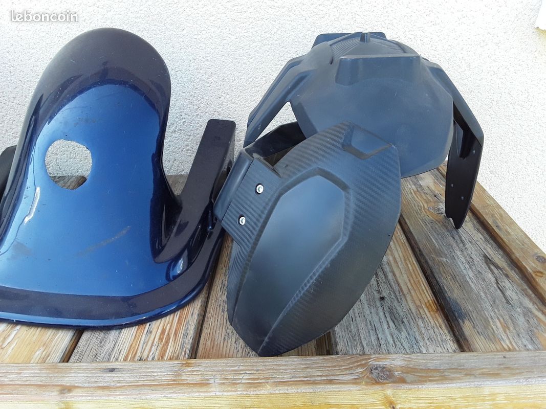 Garde boue arrière 900 cbr (image 3)