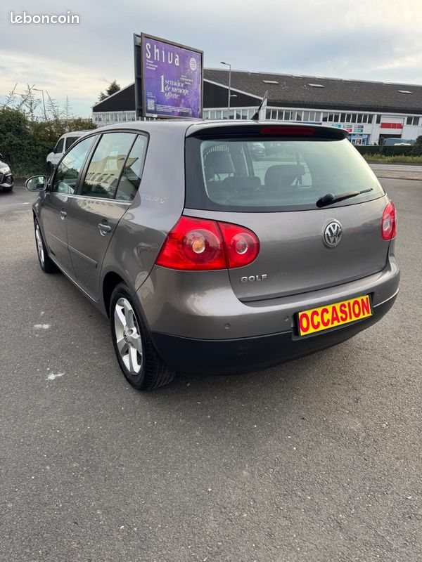 Volkswagen Golf V 1.4 (image 5)