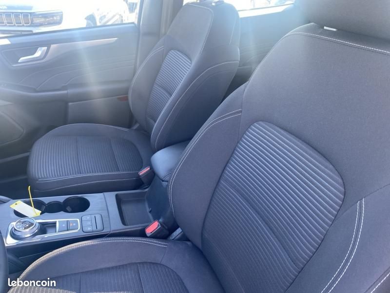 Ford Kuga 2.5 Duratec 190ch FHEV E85 Titanium BVA (image 10)