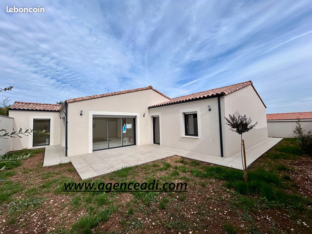 Maison 6 pièces 137 m² · à Chauray · 137 m² · 405 000 €