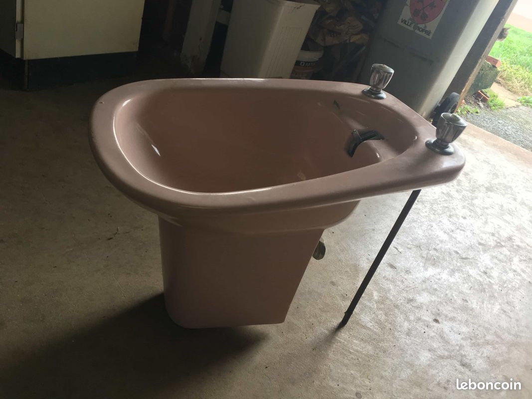 Bidet (image 2)