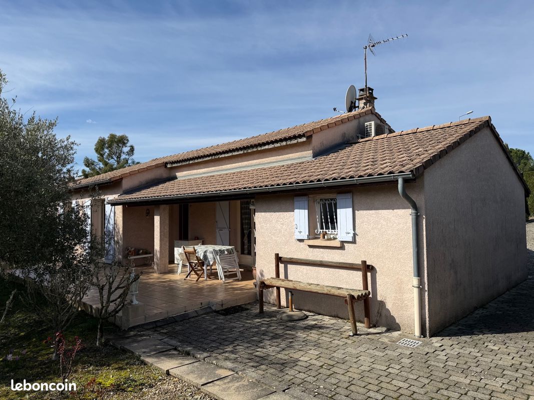 Maison 5 pièces 100 m² · à Villeneuve-de-Berg · 100 m² · 265 000 €