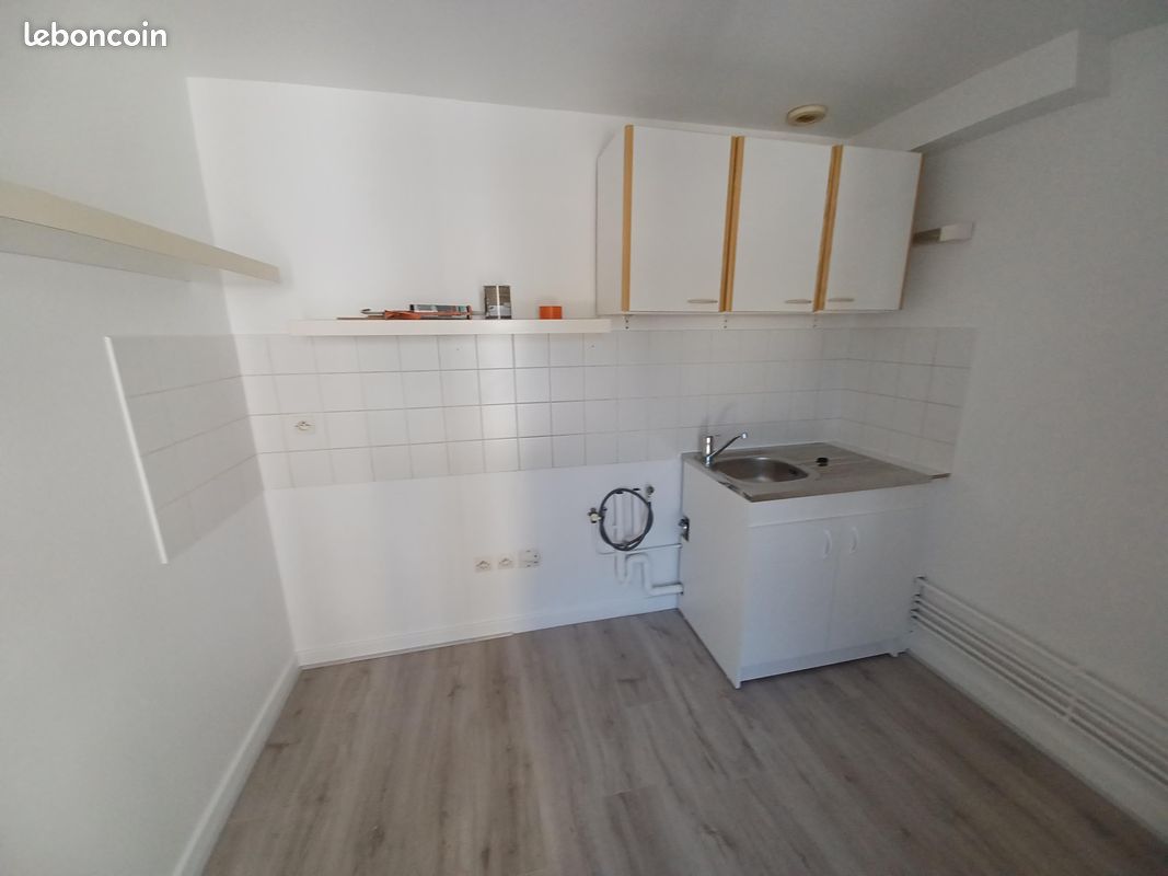 Appartement a louer aurillac - 2 pièce(s) - 44 m2 - Surfyn