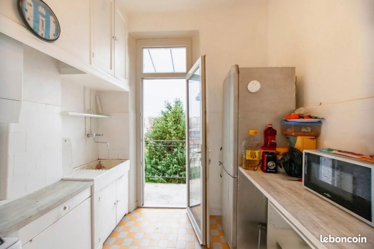 Appartement 1 pièce 93 m² · à Marseille · 93 m² · 239 000 €
