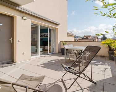 Appartement 355 232 € - 89 m²