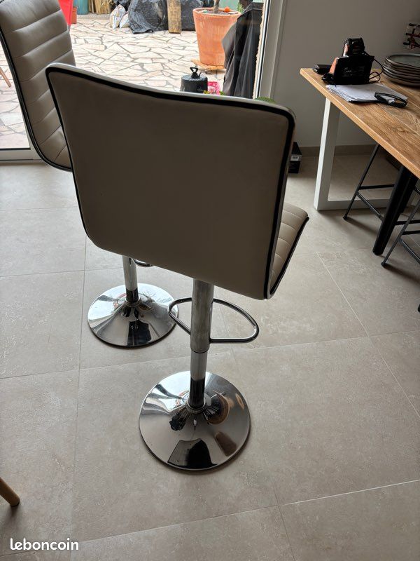 1 Chaise de bar (image 5)