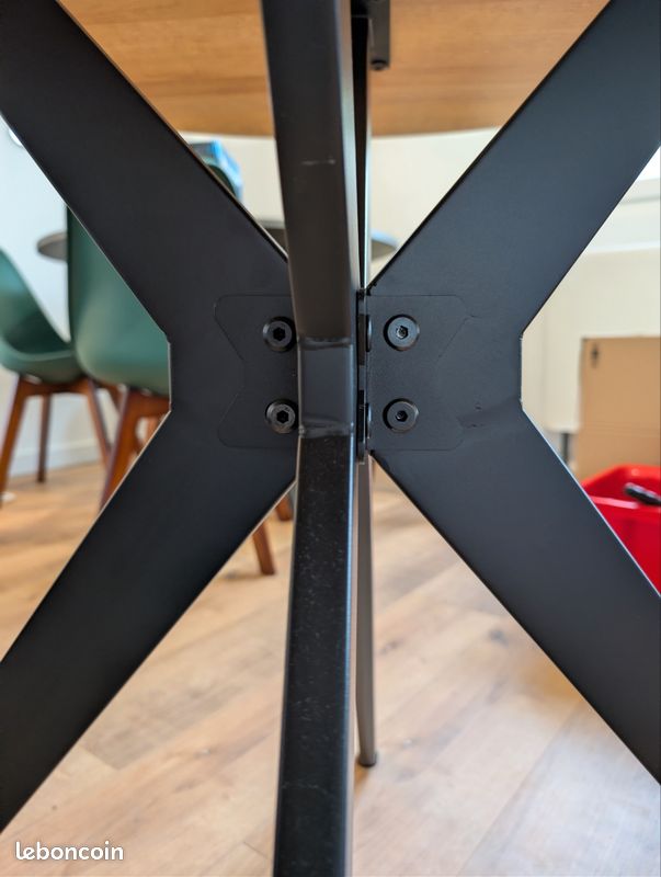 Table ronde bois (image 3)