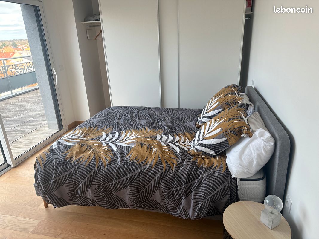 Appartement a louer challans - 7 pièce(s) - 100 m2 - Surfyn