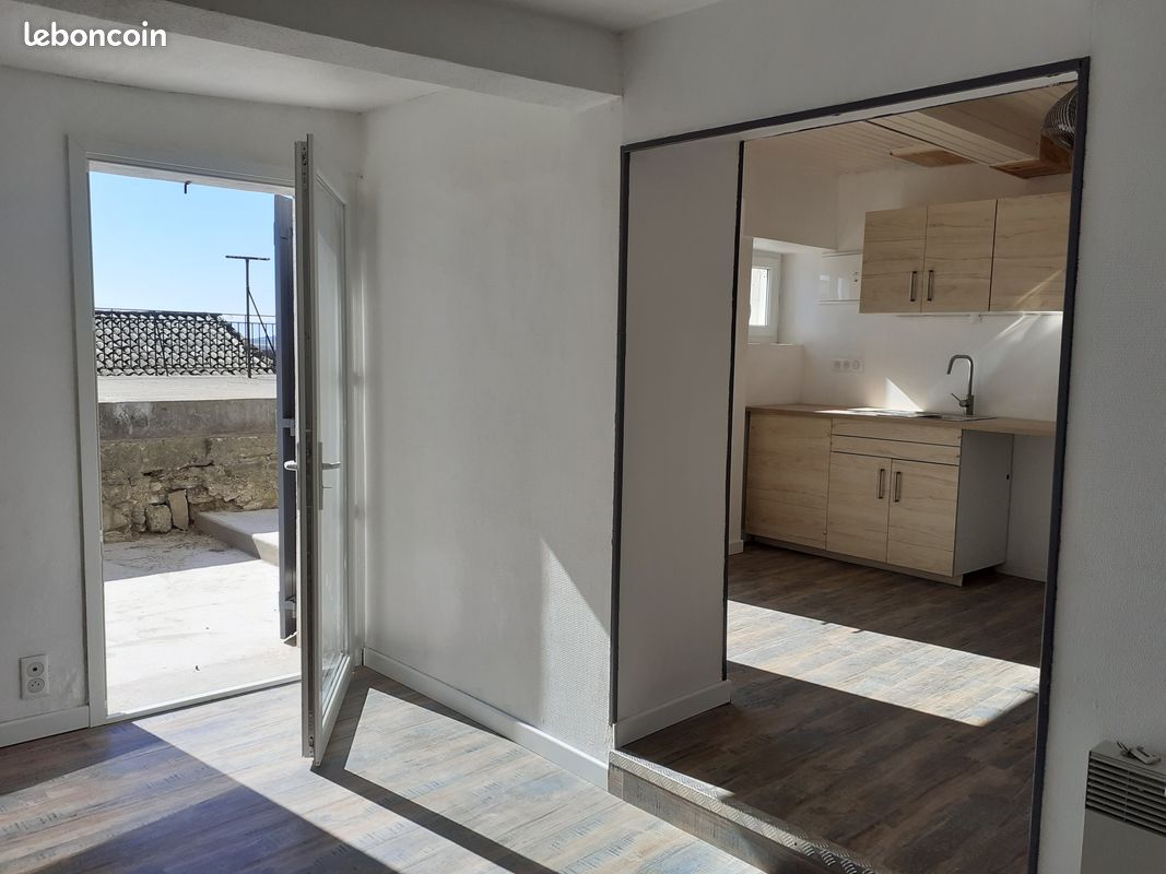 Maison 17 pièces 250 m² · à La Livinière · 250 m² · 250 000 €