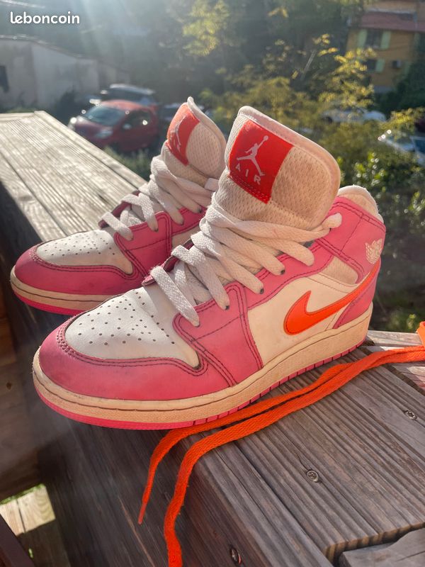 Jordan Nike air taille 38 Chaussures