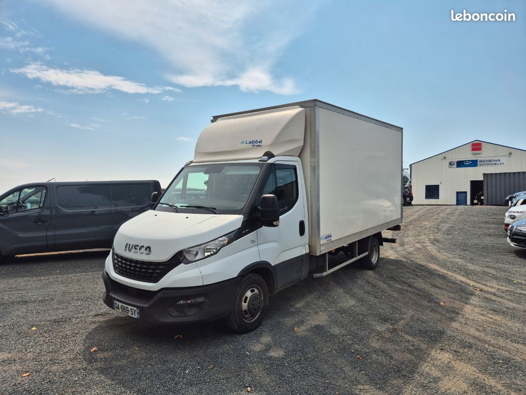 Iveco Dayly Chassis Cabine 20 m3 caisse hayon (image 1)