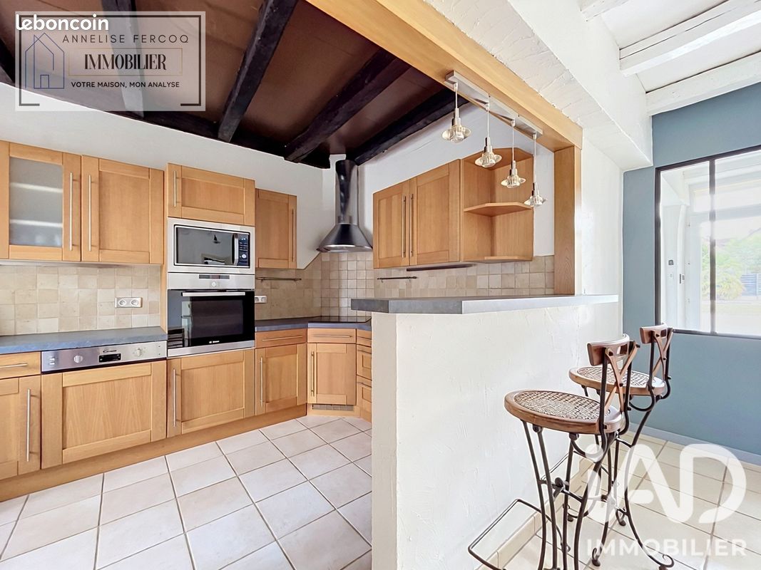 Propriété 14 pièces 367 m² (image 8)
