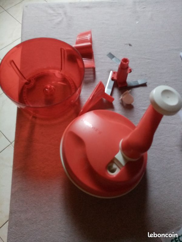 Tuperware (image 2)