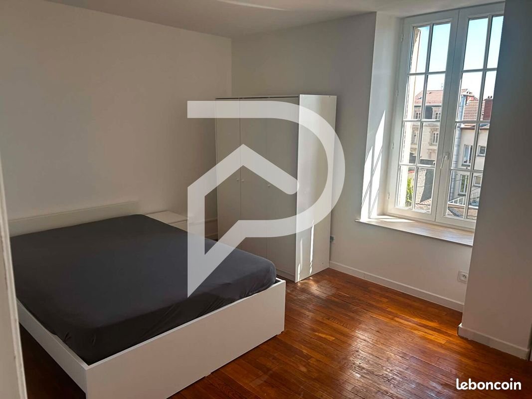 Immeuble 11 pièces 215 m² · à Longwy · 215 m² · 476 000 €