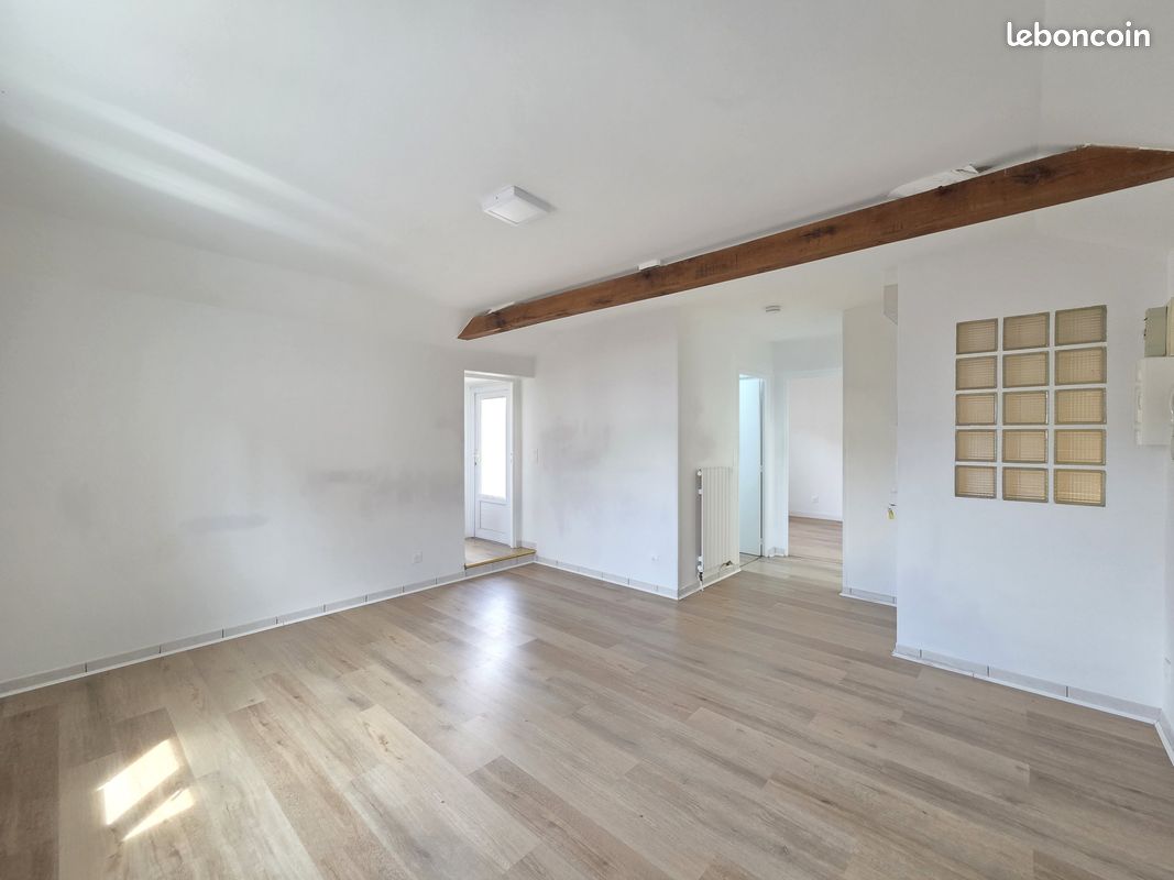 Appartement 2 pièces 49 m² · à Troyes · 49 m² · 600 €